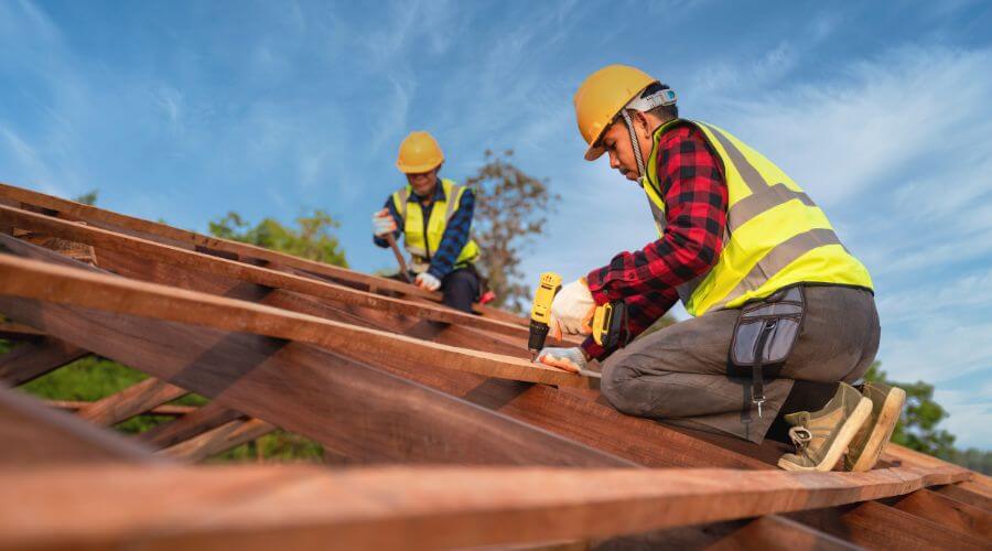 Professional Flat Roofing Installation services in Freeport, TX